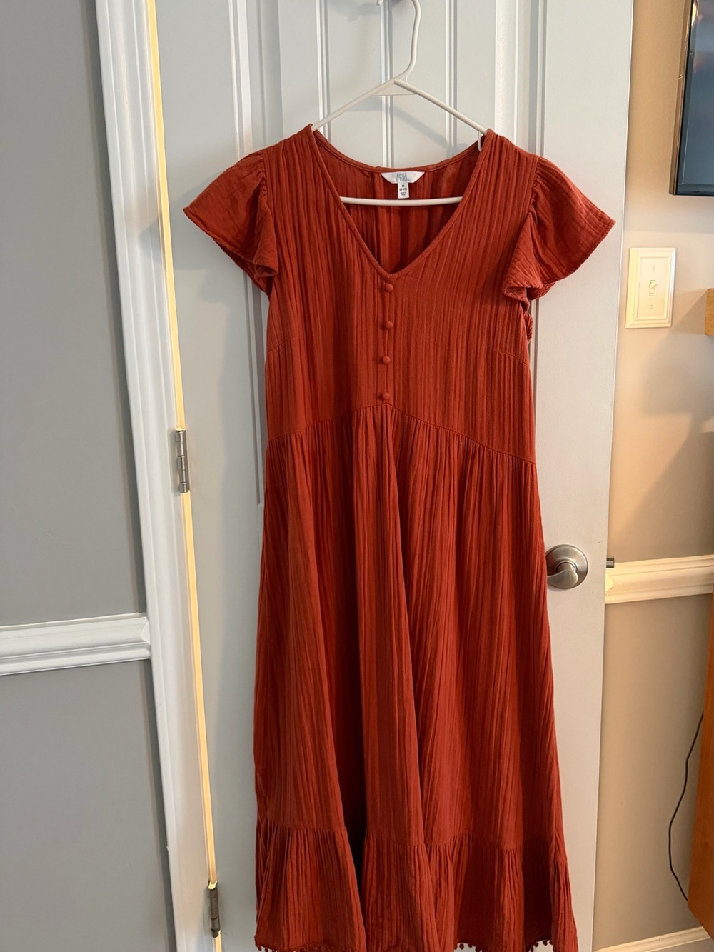 Time and Tru Rust Orange V‑Neck Tiered Maxi Dress